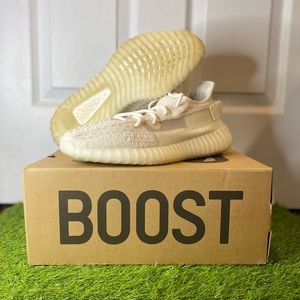 Yeezy 350 Bone